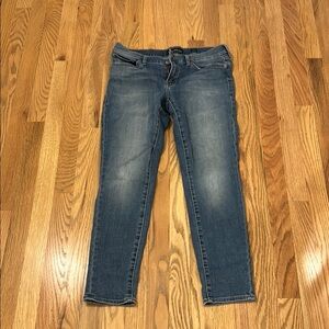 Lucky brand Charlie Skinny Women's Blue Jeans size 8/29